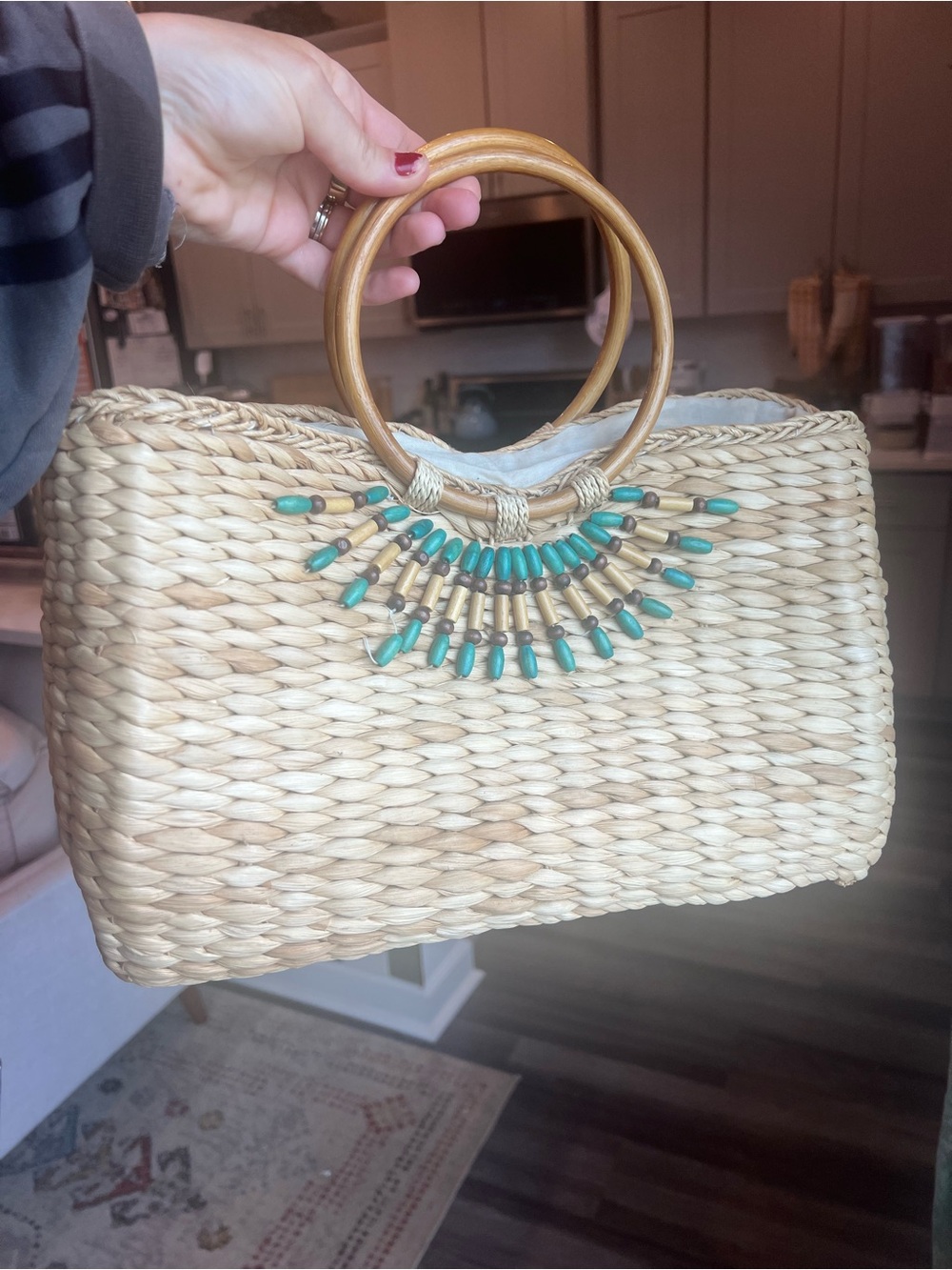 Source Unknown Natural Straw Tote with Turquoise Beads and Wooden Handles - Picture 4 of 9